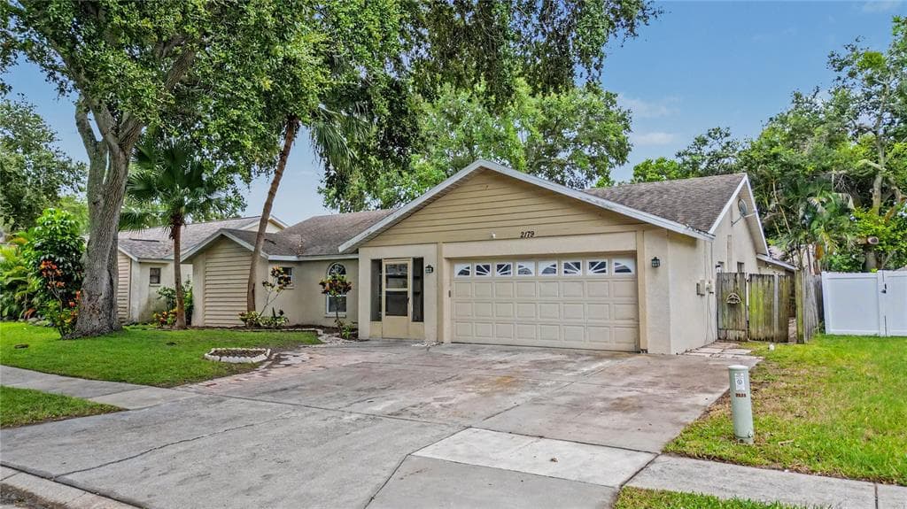 2179 CYPRESS POINT DRIVE N CLEARWATER, FL 33763