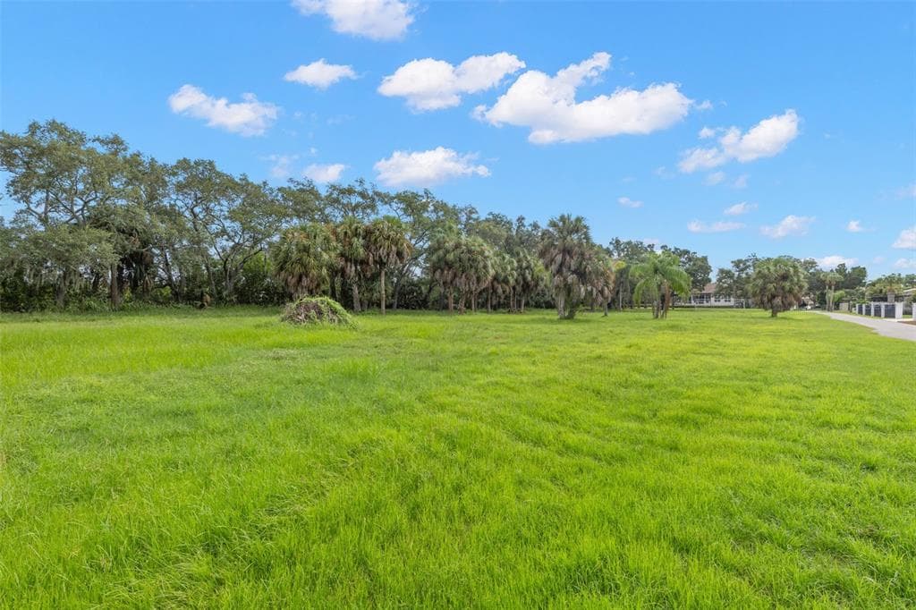 4868 TROYDALE ROAD TAMPA, FL 33615