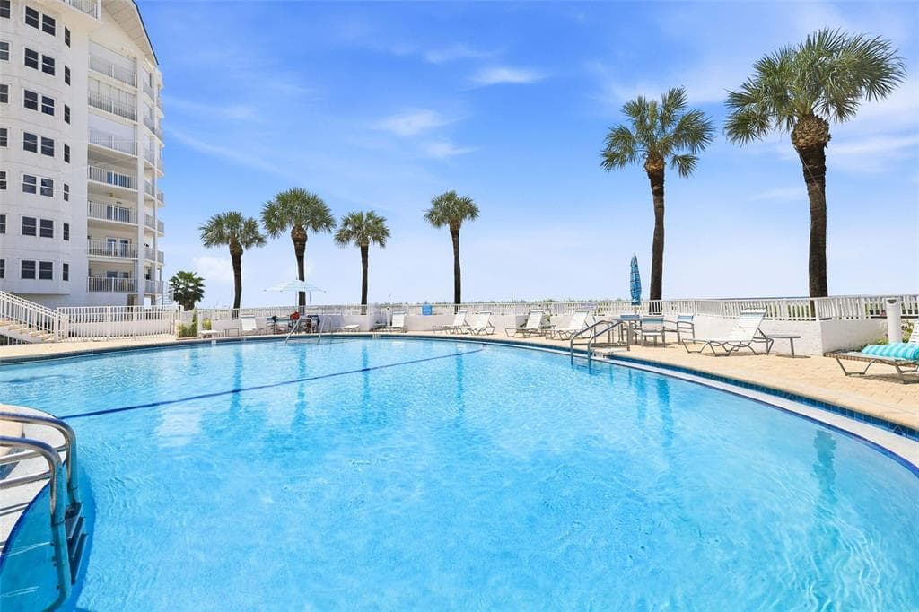 1586 GULF BOULEVARD UNIT 2502 CLEARWATER, FL 33767
