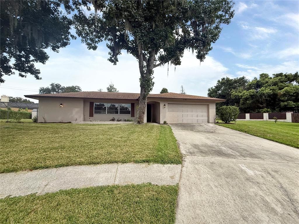 6234 ELM SQUARE E LAKELAND, FL 33813