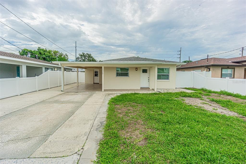 3320 W LEROY STREET