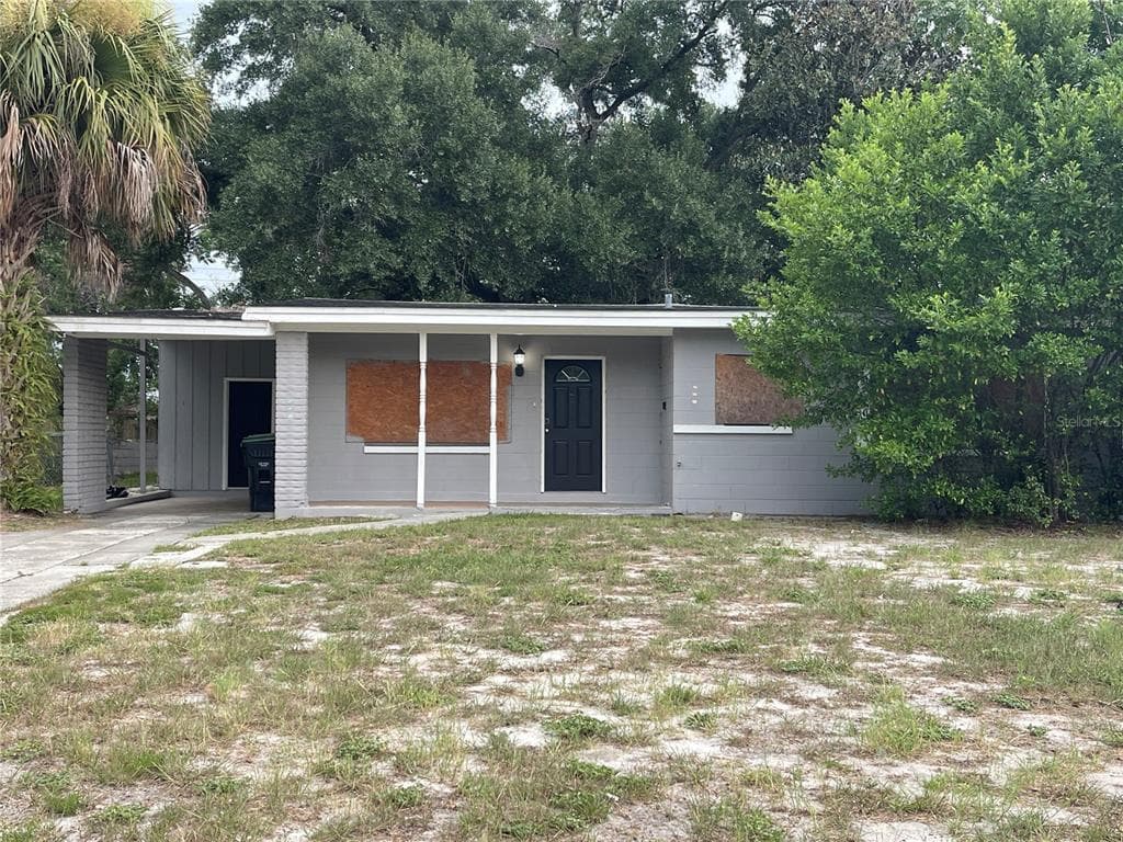 1227 SAINT JAMES ROAD ORLANDO, FL 32808