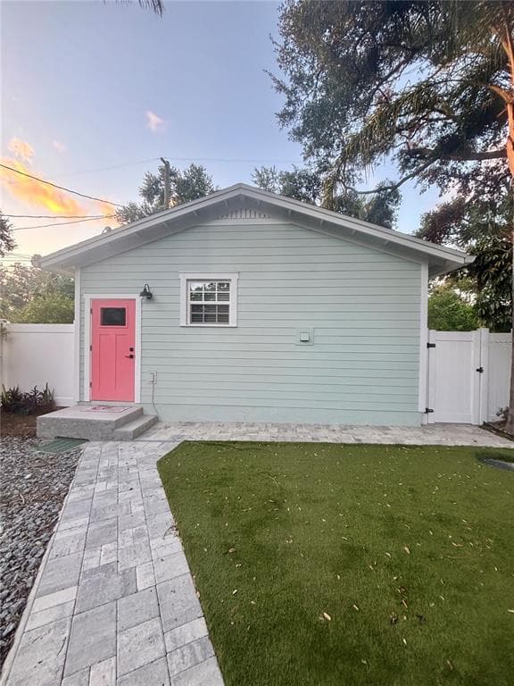 3131 6TH 1/2 AVENUE N ST PETERSBURG, FL 33713