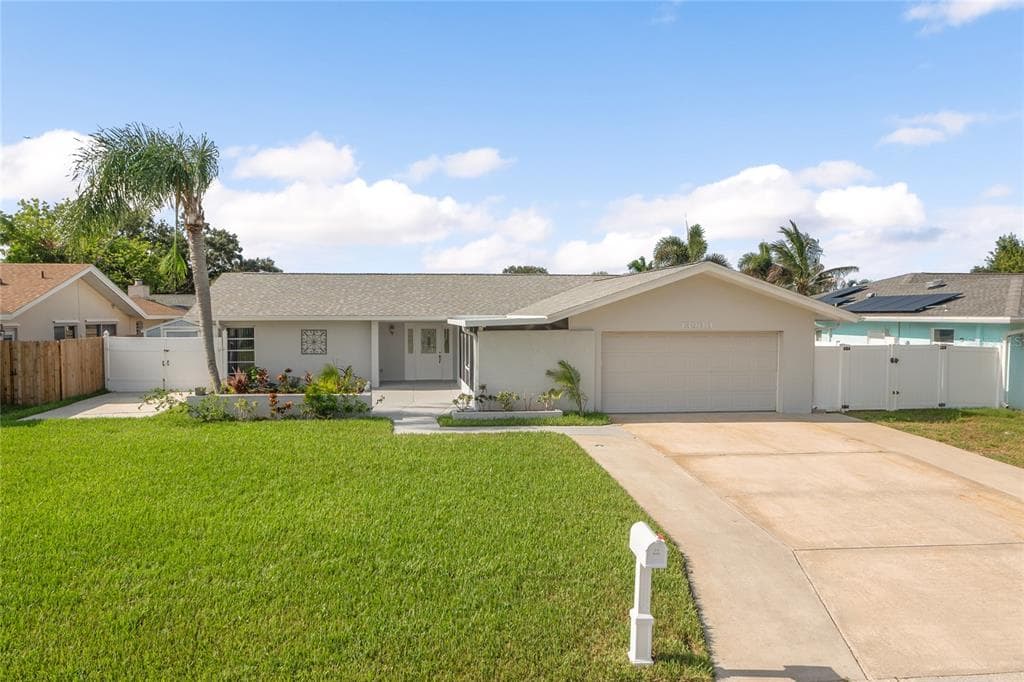 13900 89TH AVENUE SEMINOLE, FL 33776