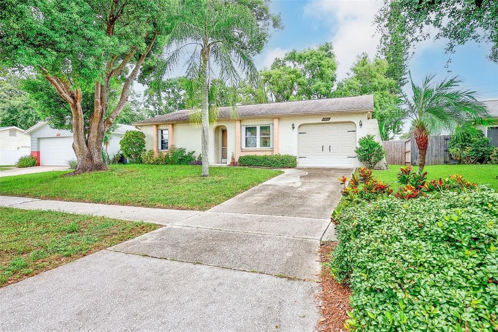 2560 ELDERBERRY DRIVE CLEARWATER, FL 33761