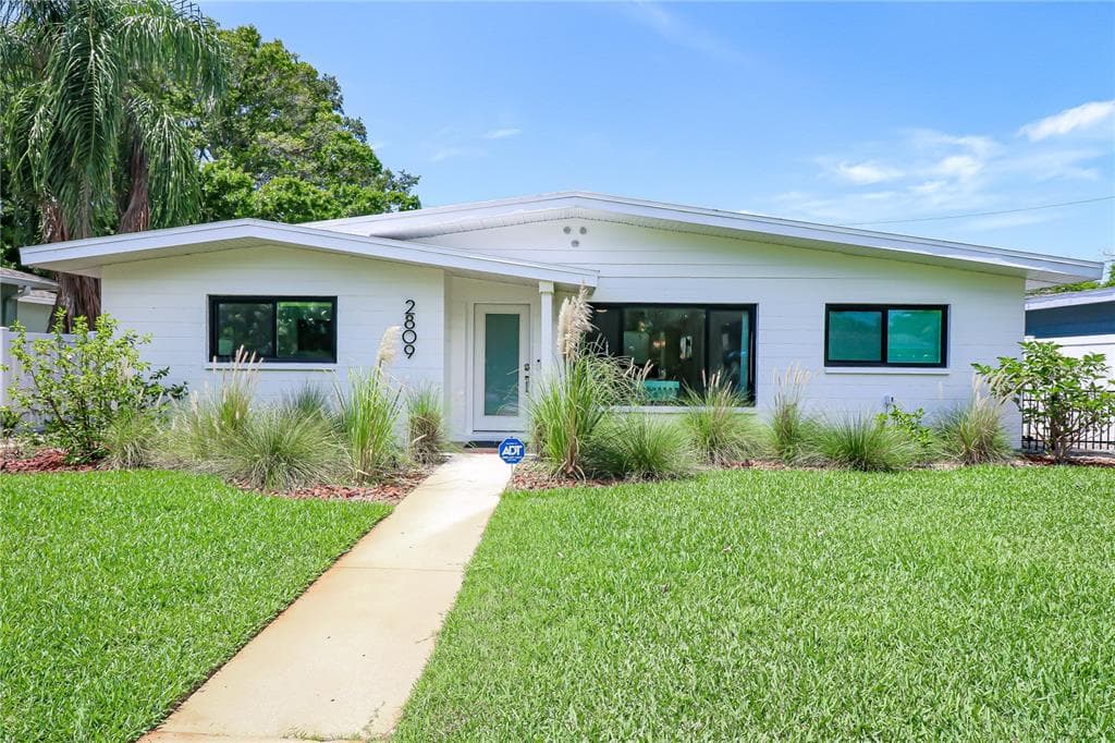 2809 46TH STREET S GULFPORT, FL 33711