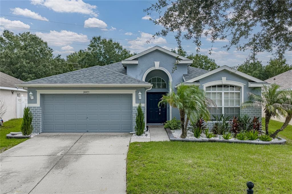 34455 CLIFFCREEK COURT WESLEY CHAPEL, FL 33545