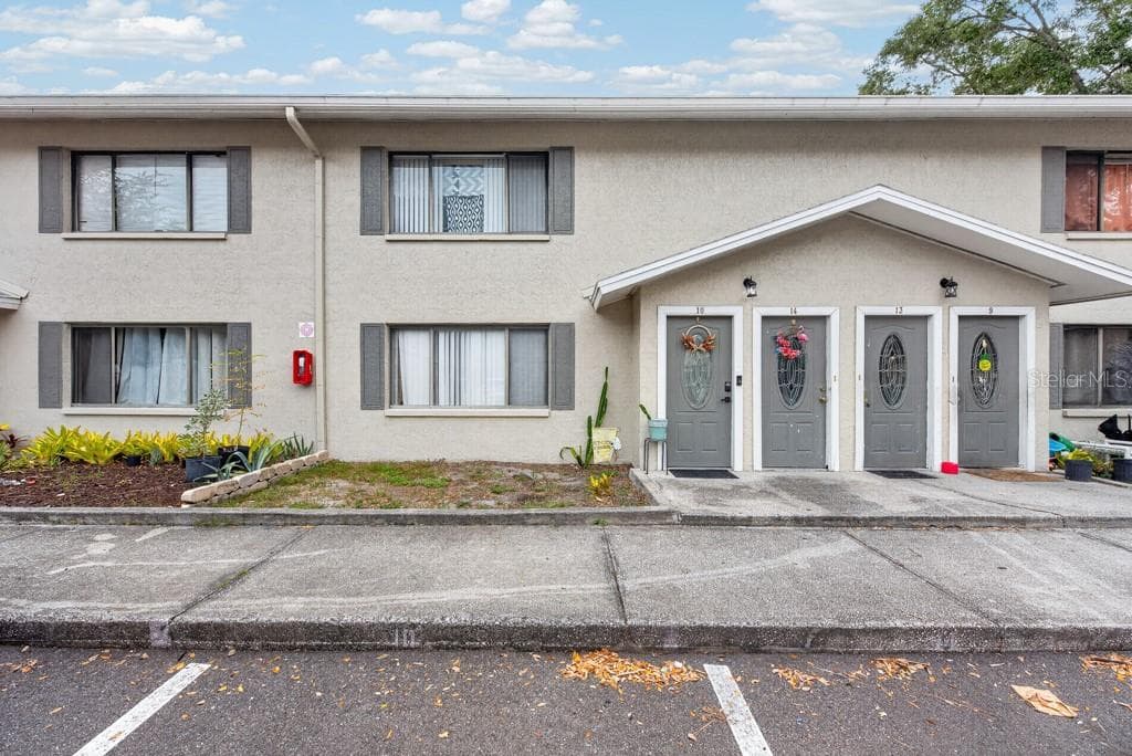 1409 ALPINE ROAD UNIT 10 CLEARWATER, FL 33755