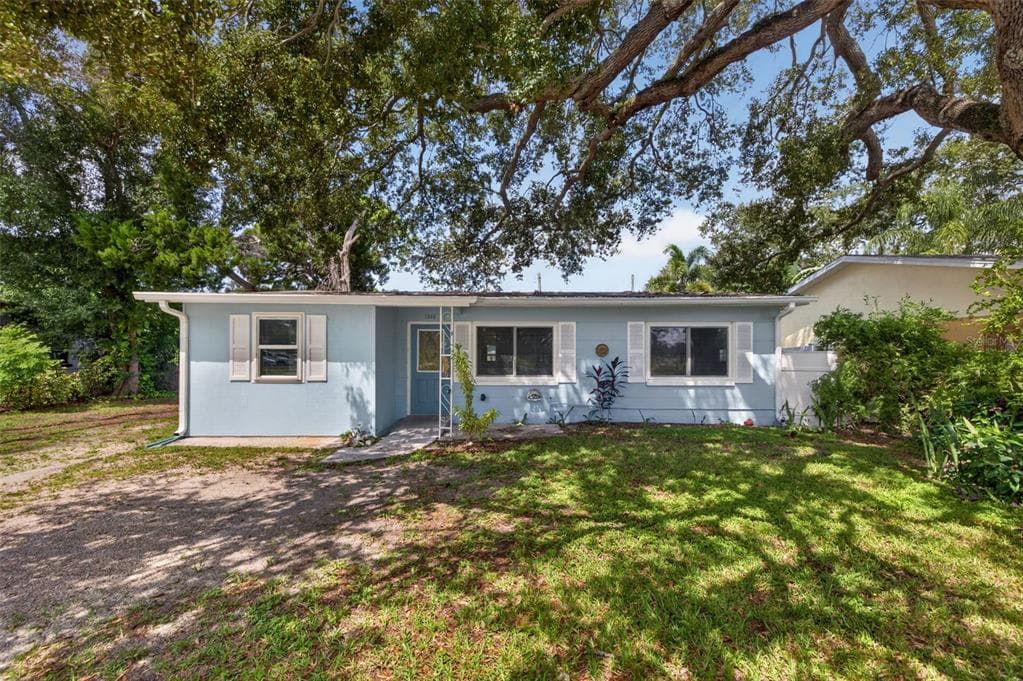 7980 52ND STREET N PINELLAS PARK, FL 33781