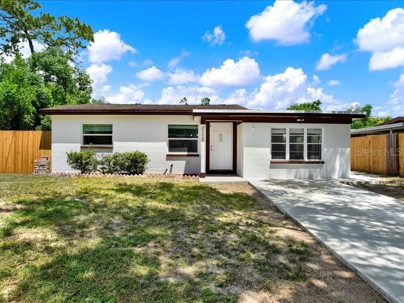 2712 E 99TH AVENUE TAMPA, FL 33612