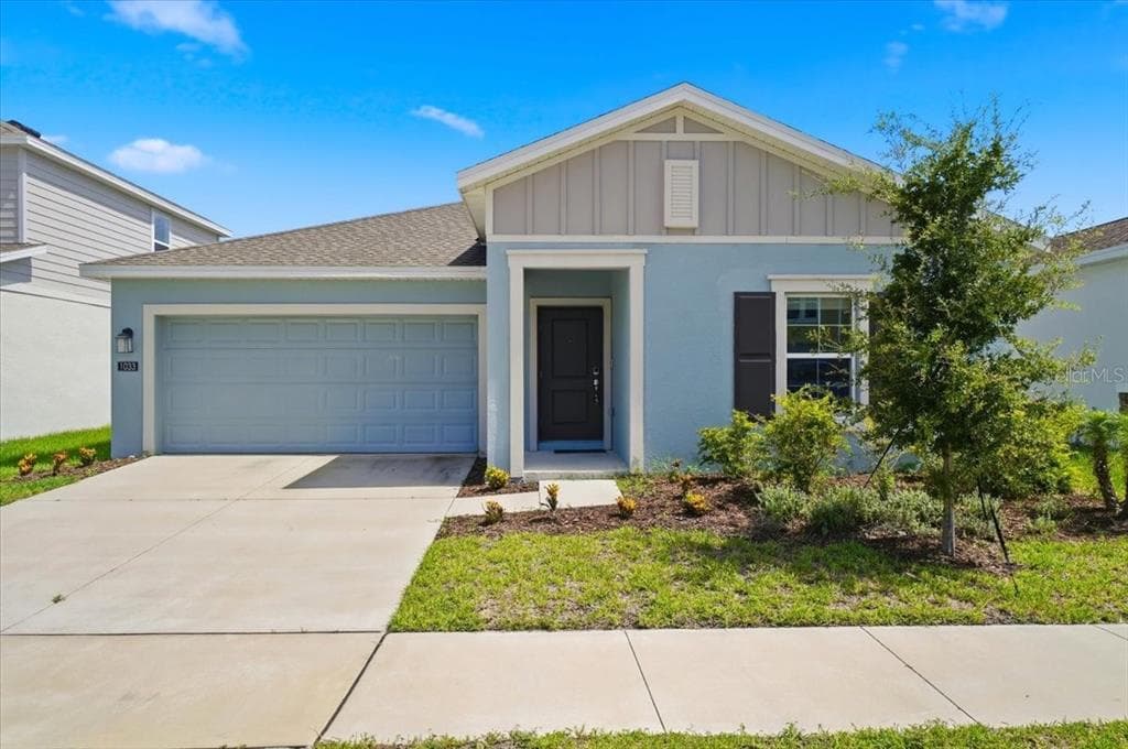 1033 HOLDEN WAY EAGLE LAKE, FL 33839