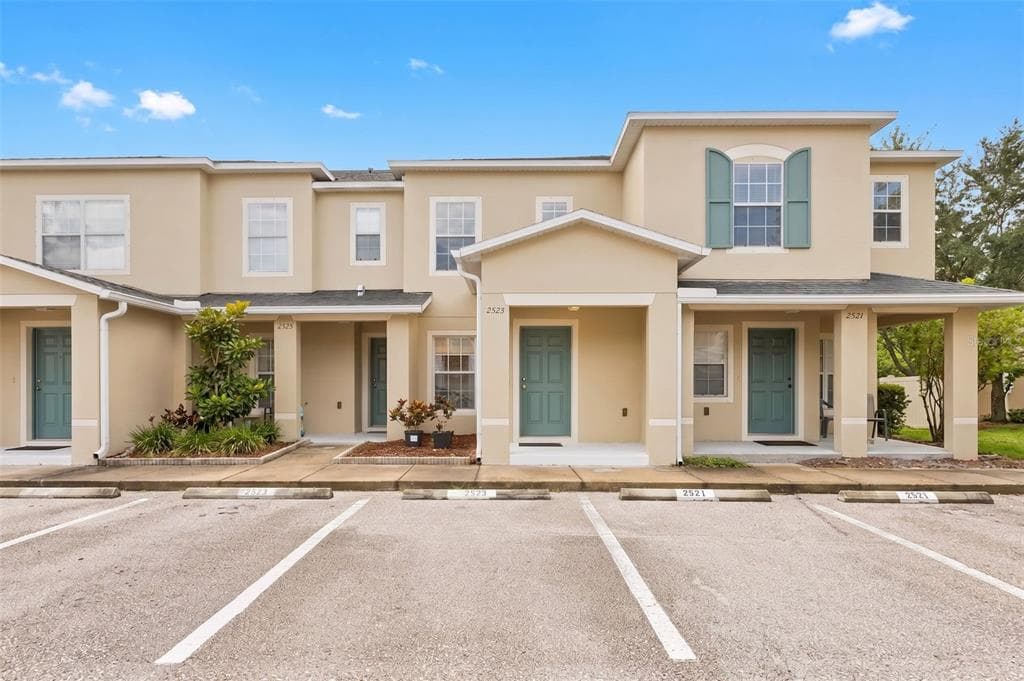 2523 SANDY BEACH LANE CLEARWATER, FL 33763