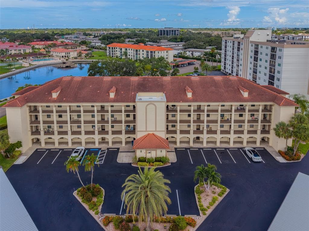 19029 US HIGHWAY 19 N UNIT 26-204 CLEARWATER, FL 33764