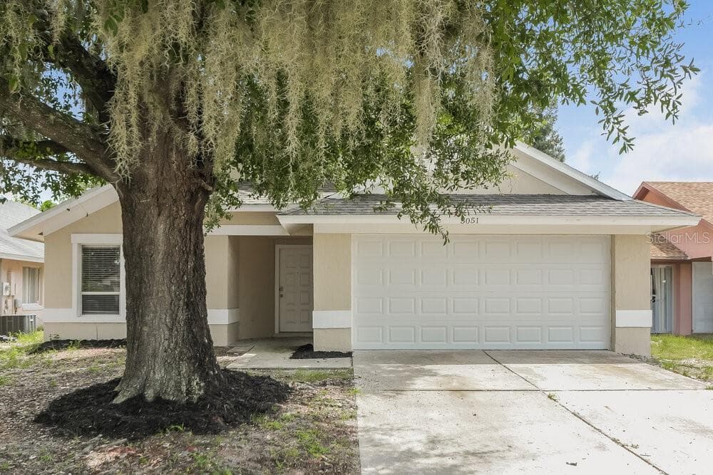 3051 BLOOMSBURY DRIVE KISSIMMEE, FL 34747