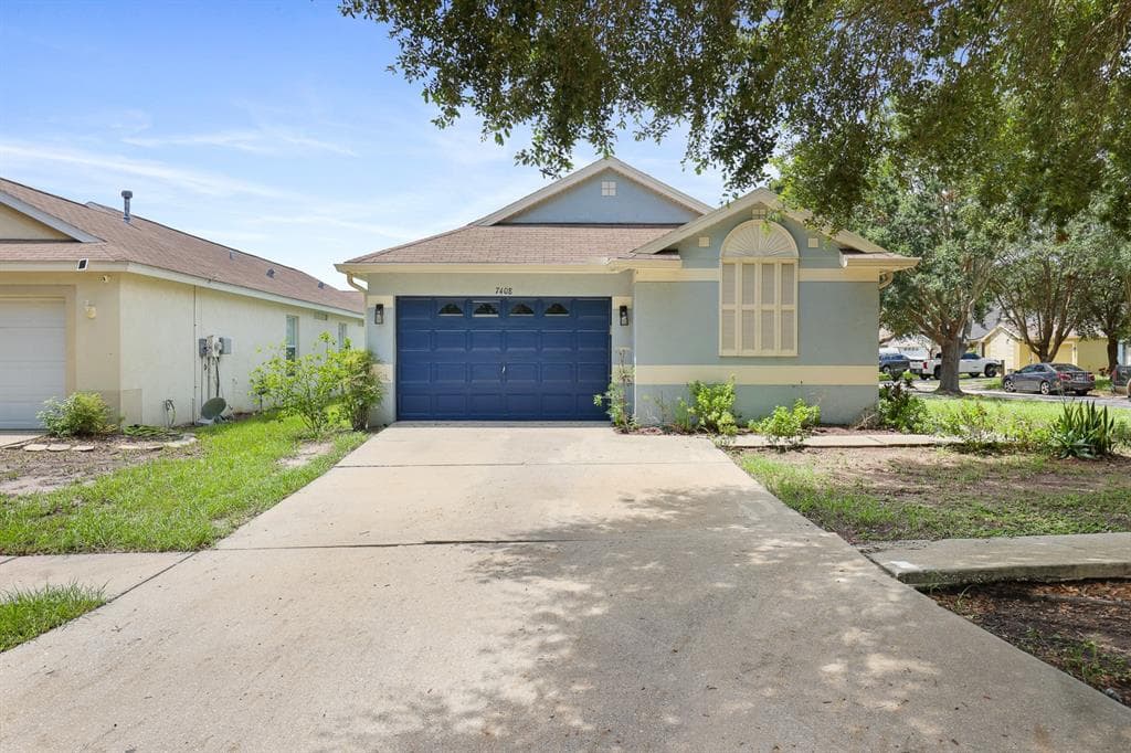 7408 OXFORD GARDEN CIRCLE APOLLO BEACH, FL 33572