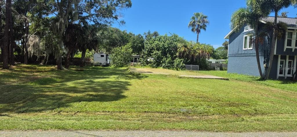 7131 OAKWOOD DRIVE NEW PORT RICHEY, FL 34652