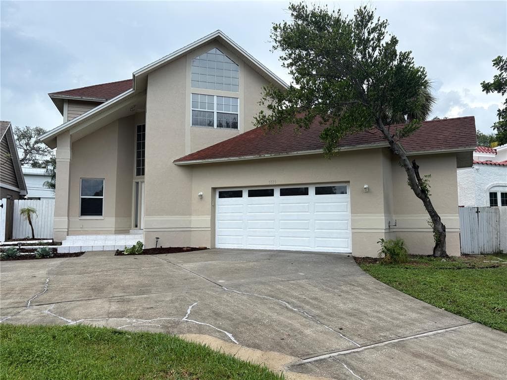 5535 BATES STREET SEMINOLE, FL 33772