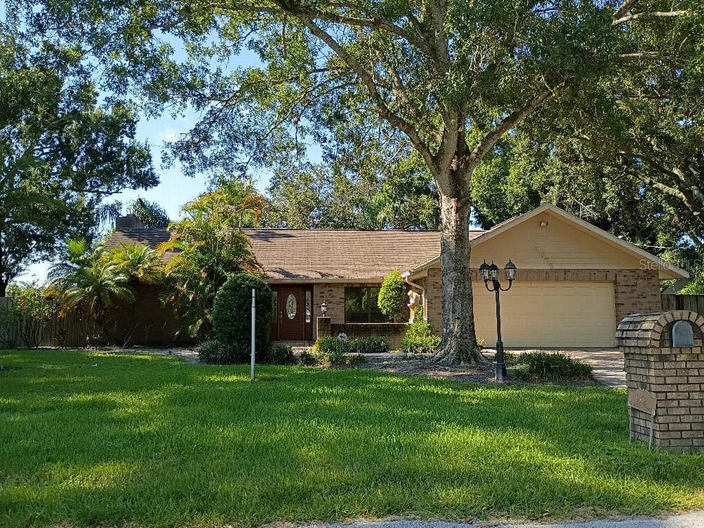 9302 W NORFOLK STREET TAMPA, FL 33615