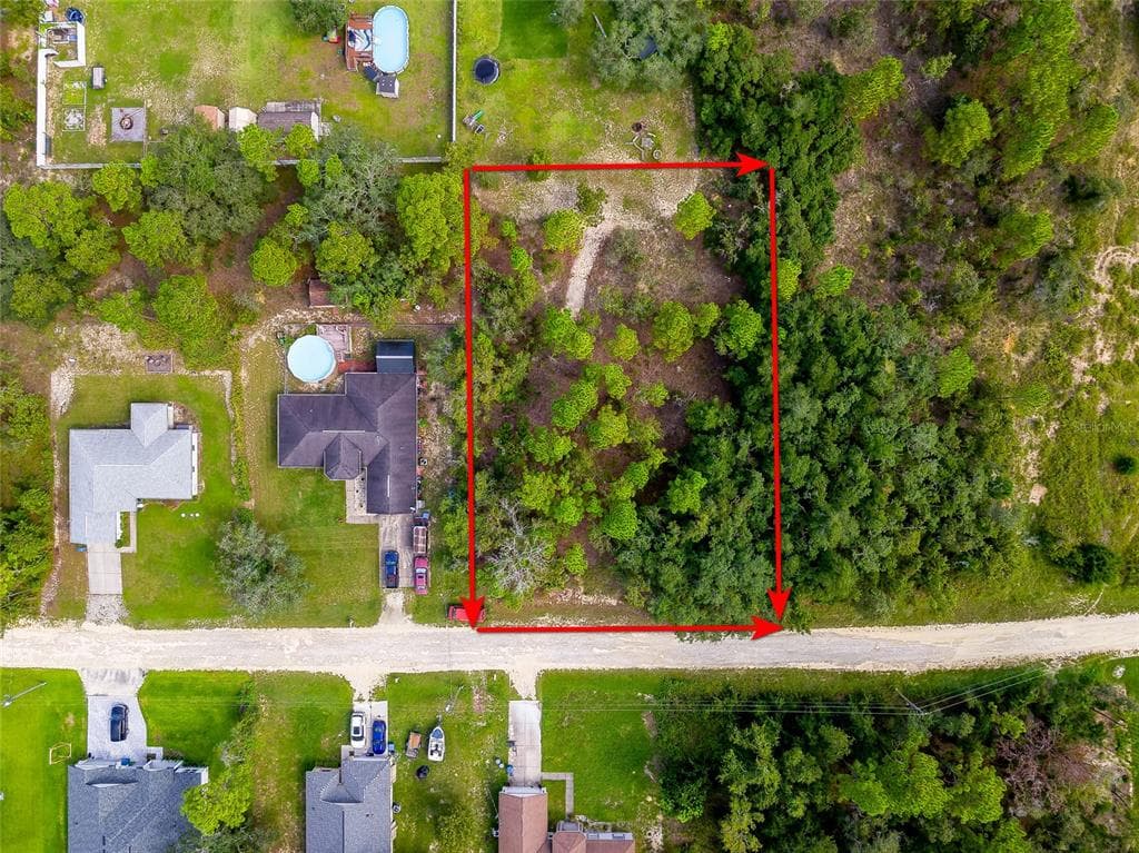 13233 ENGLISH FIR COURT WEEKI WACHEE, FL 34614