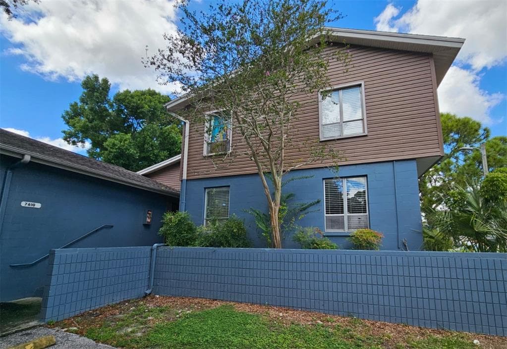 7610 W POWHATAN AVENUE UNIT 4