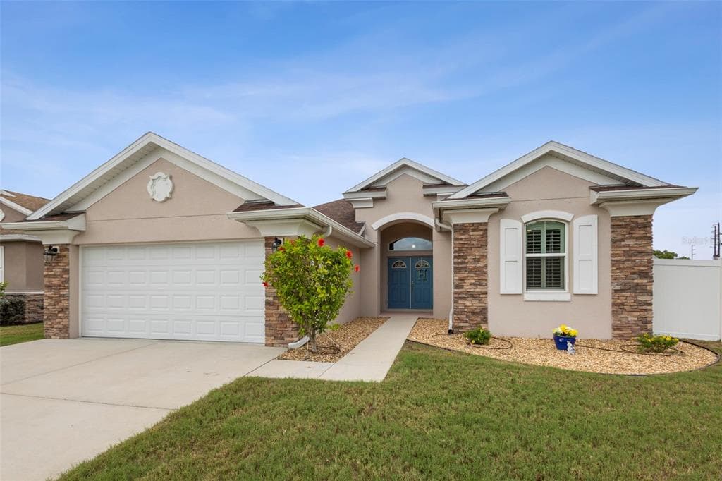 8521 SUNSET HARBOR COURT