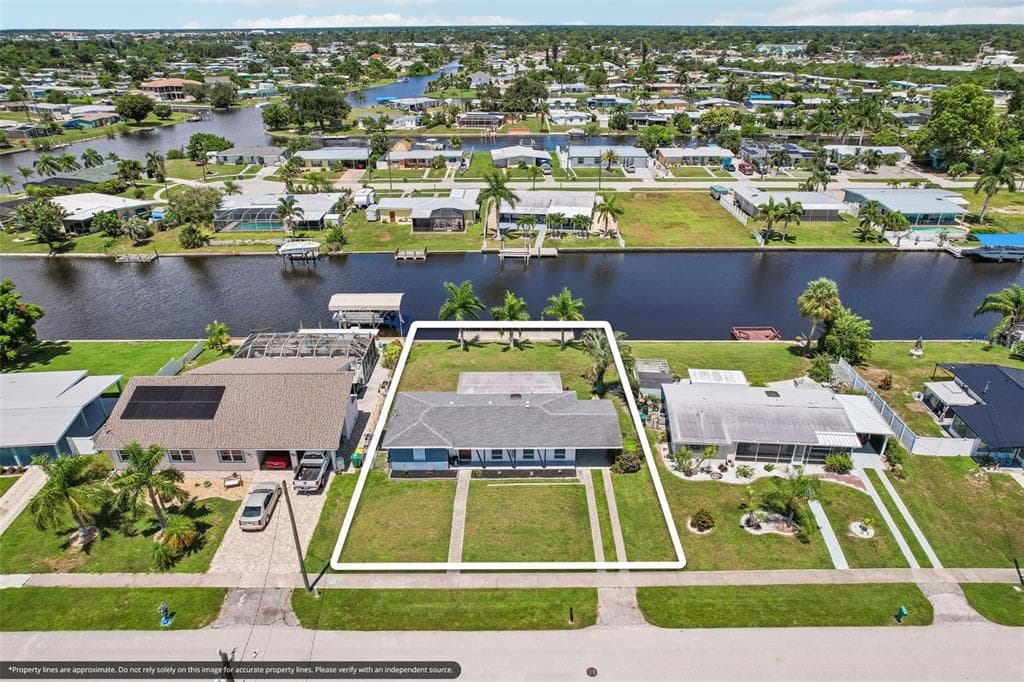 561 LINDLEY TERRACE PORT CHARLOTTE, FL 33952
