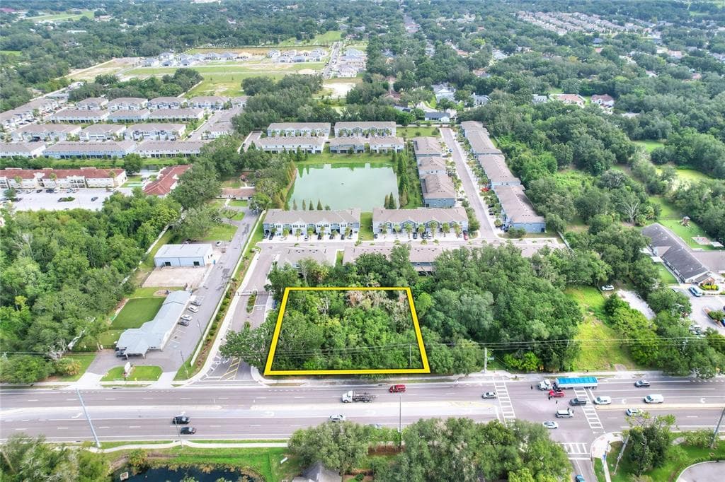1240 BLOOMINGDALE AVENUE VALRICO, FL 33596