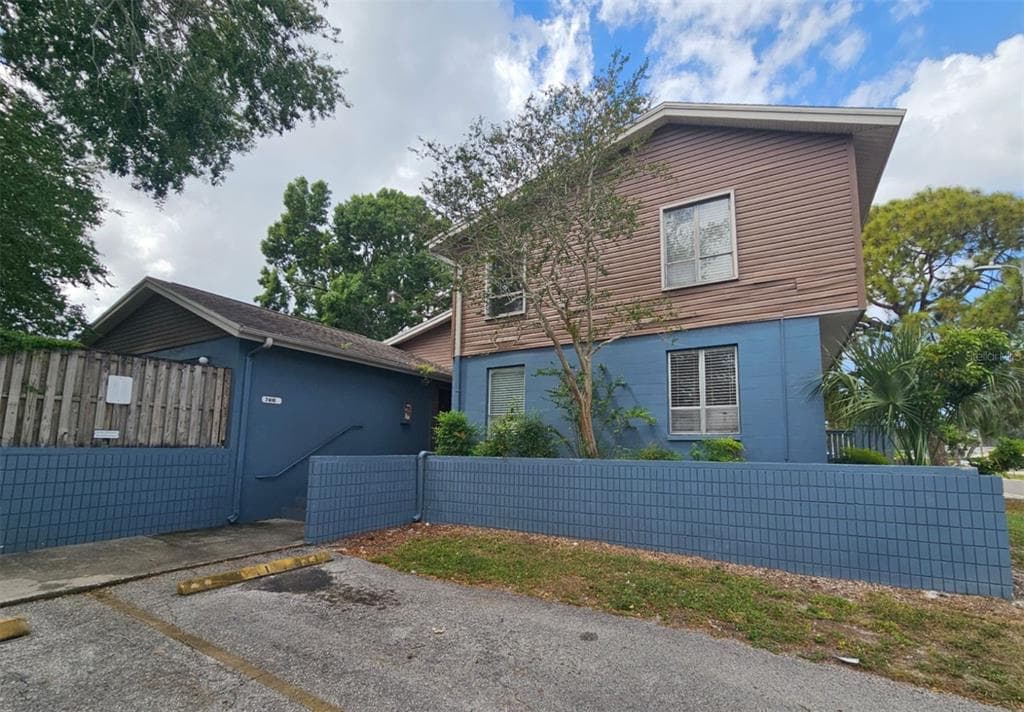 7610 W POWHATAN AVENUE UNIT 2