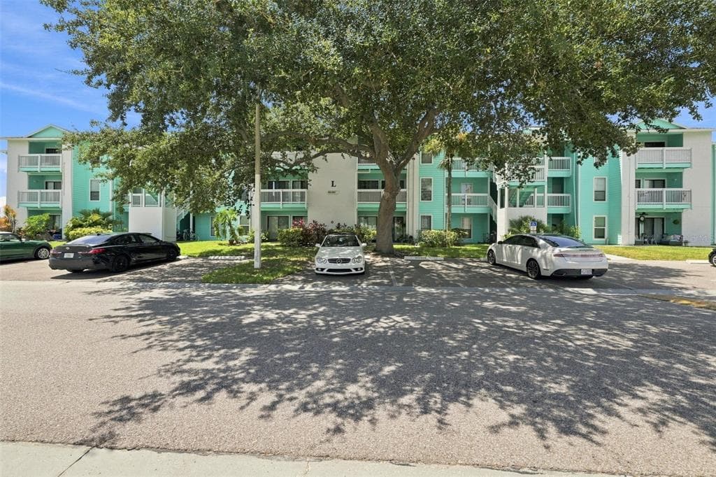 455 ALT 19 S UNIT L200 PALM HARBOR, FL 34683