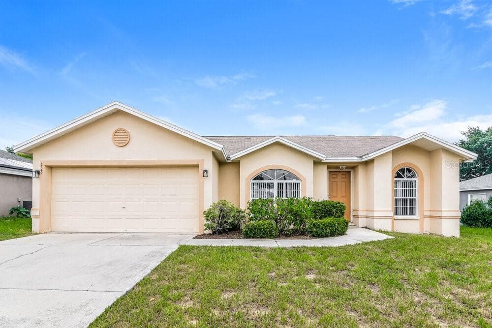338 ARLINGTON CIRCLE HAINES CITY, FL 33844