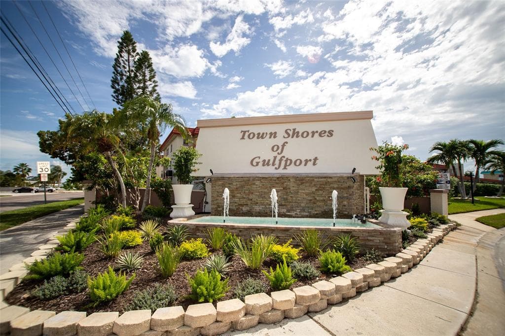 5840 30TH AVENUE S UNIT 202