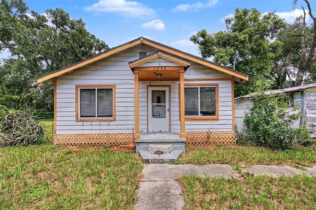 7208 E 21ST AVENUE TAMPA, FL 33619