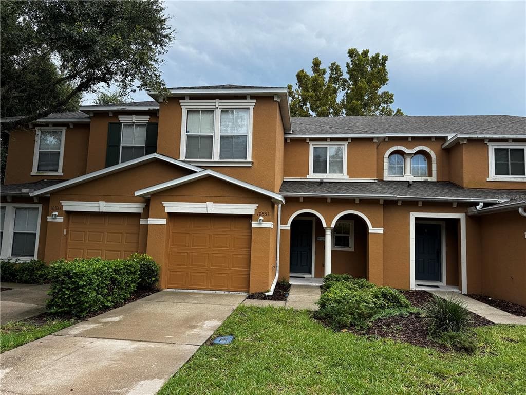 10851 KENSINGTON PARK AVENUE RIVERVIEW, FL 33578