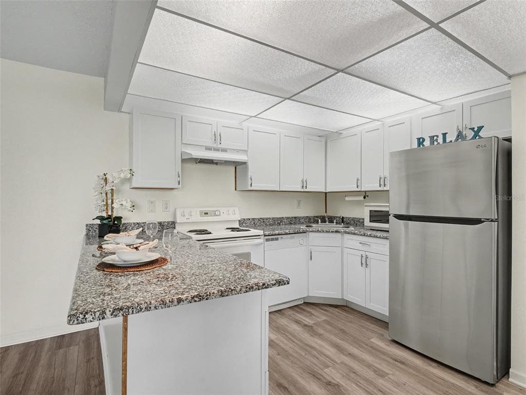 2300 AARON STREET UNIT 208 PORT CHARLOTTE, FL 33952