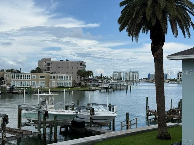 241 SKIFF POINT UNIT 3 CLEARWATER, FL 33767