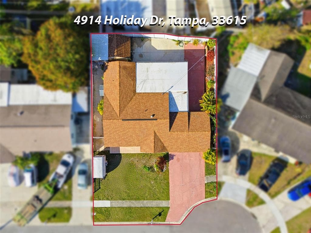 4914 HOLIDAY DRIVE TAMPA, FL 33615