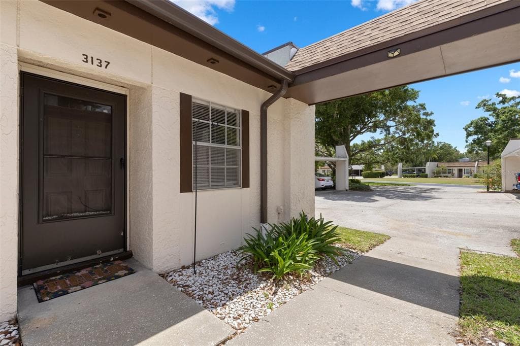 3137 MISSION GROVE DRIVE PALM HARBOR, FL 34684