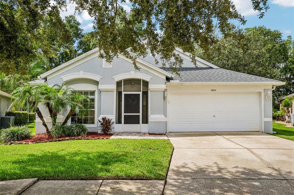 5854 COUNT TURF LANE WESLEY CHAPEL, FL 33544