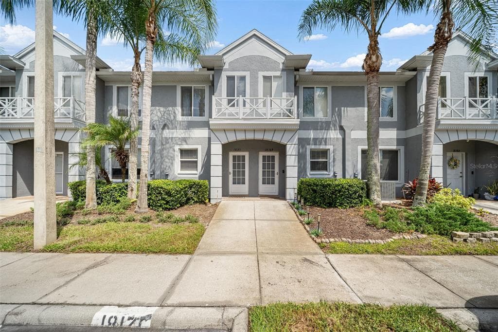 18171 PARADISE POINT DRIVE TAMPA, FL 33647
