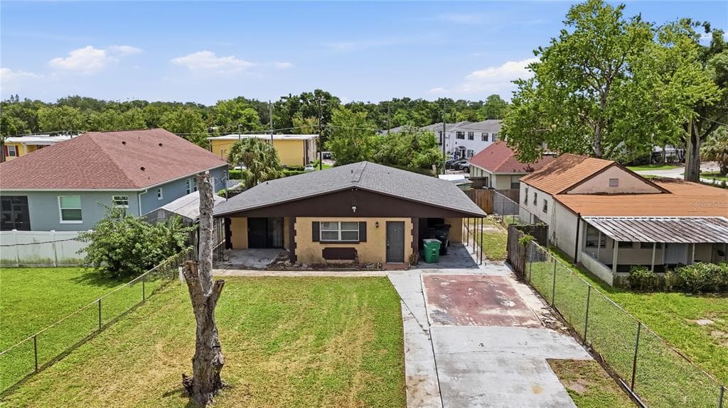 909 ALICIA AVENUE UNIT 1/2
