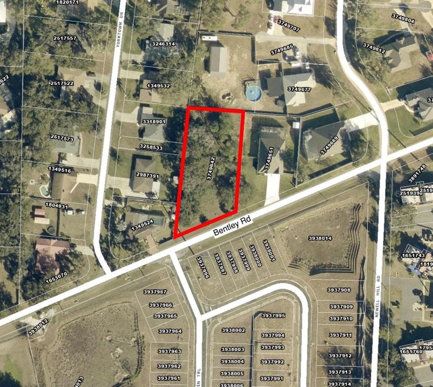 BENTLEY ROAD LEESBURG, FL 34748