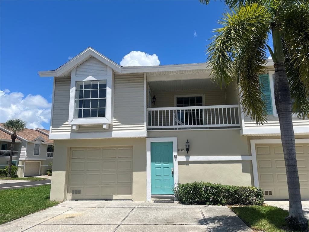 12325 SUN VISTA COURT W