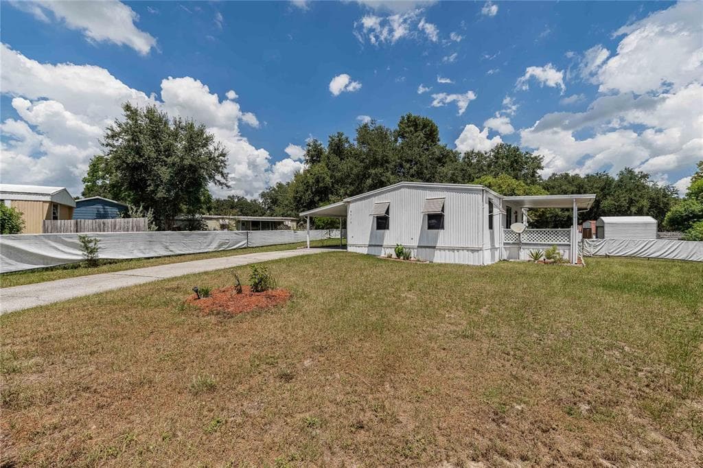 5302 POWHATTAN STREET ZEPHYRHILLS, FL 33542