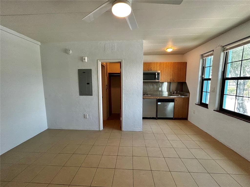 844 5TH AVENUE S UNIT 1