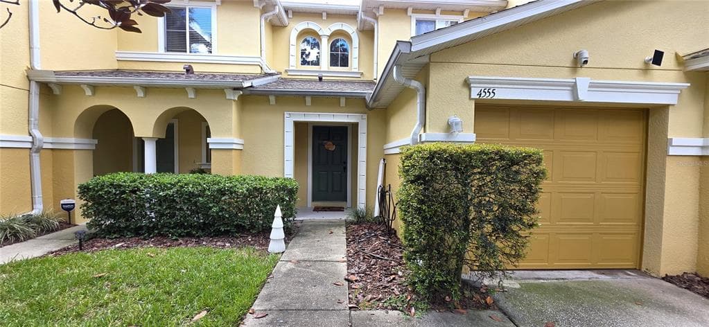 4555 LIMERICK DRIVE TAMPA, FL 33610