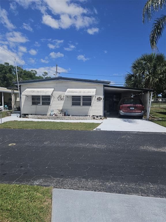 980 7 STREET NW UNIT 55 LARGO, FL 33770