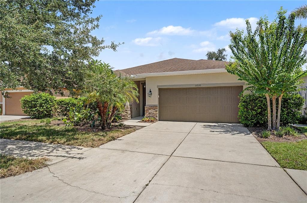 10530 MEDFORD LAKE DRIVE RIVERVIEW, FL 33578