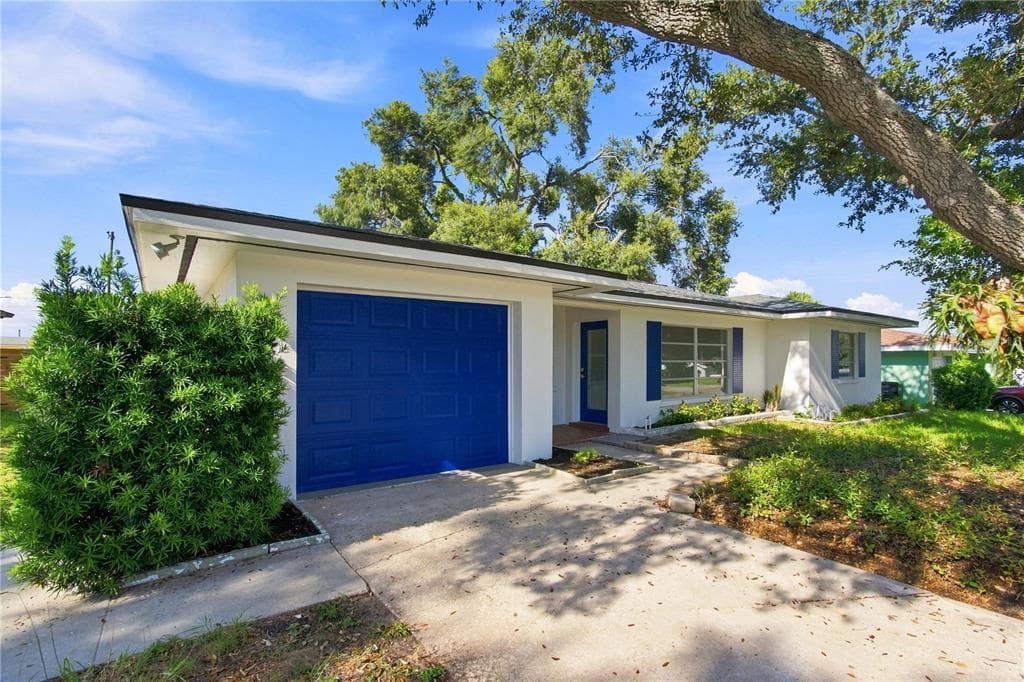 1250 MAGNOLIA DRIVE CLEARWATER, FL 33756