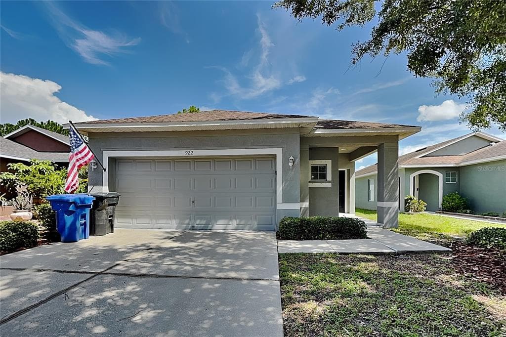922 LARWOOD PINE DRIVE RUSKIN, FL 33570