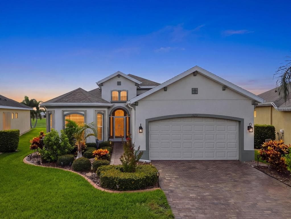 1823 PACIFIC DUNES DRIVE SUN CITY CENTER, FL 33573